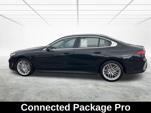 Used 2025 BMW 530i RWD image 8