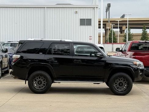 Used 2014 Toyota 4Runner SR5 Premium RWD image 3