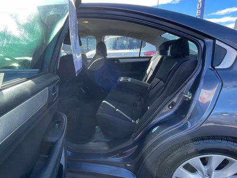 Used 2017 Subaru Legacy 2.5i Premium image 19