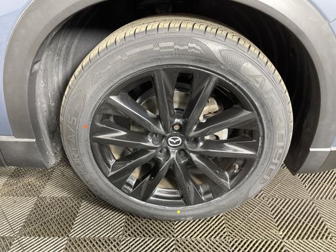 Used 2023 MAZDA CX-9 Carbon Edition image 10