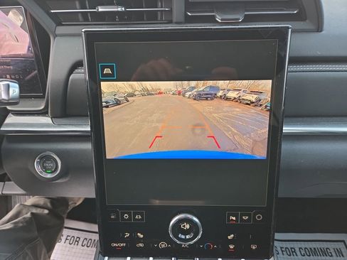 Used 2026 GMC Terrain Elevation image 27