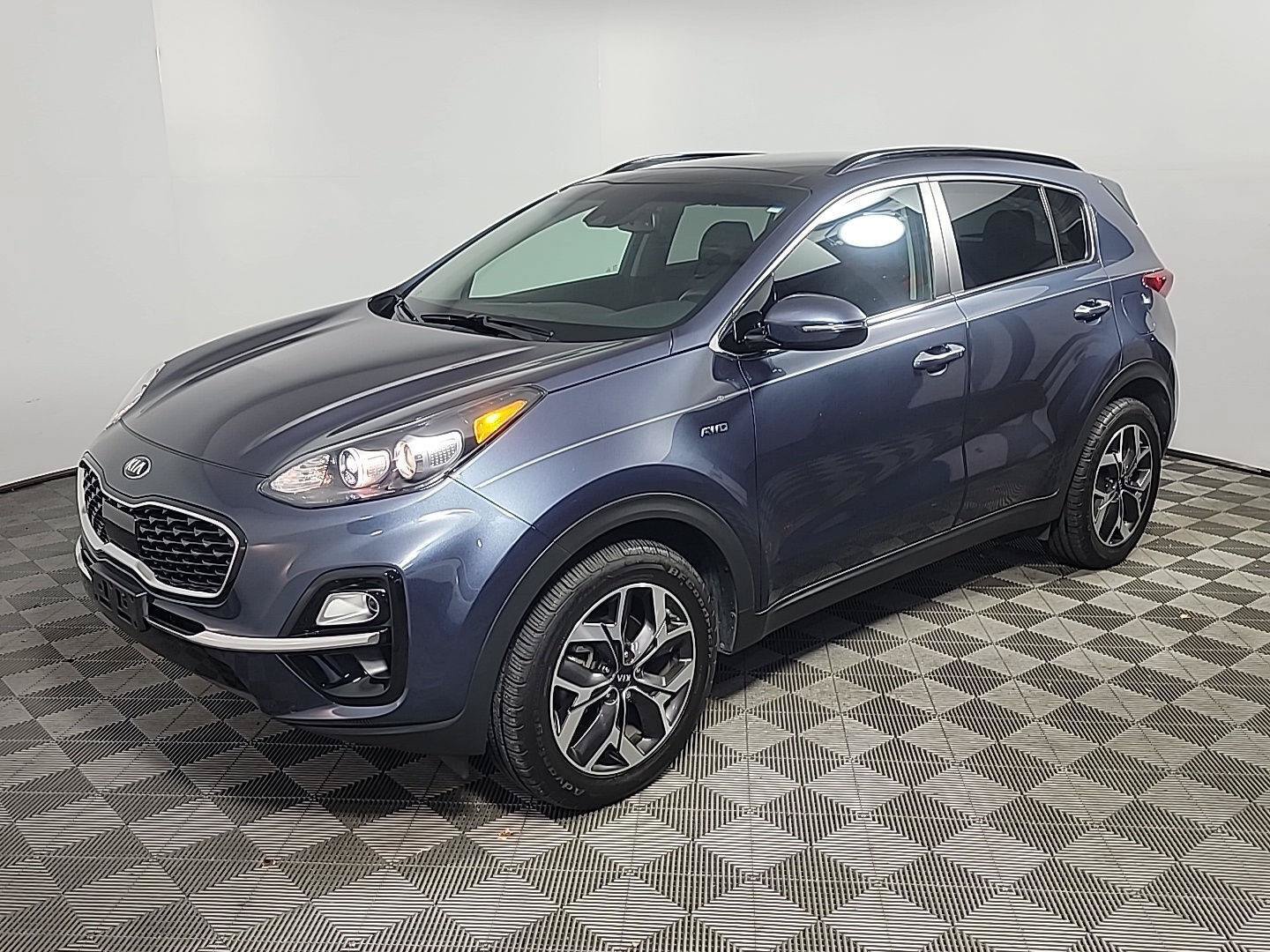 Used 2020 Kia Sportage EX w/ Option Group 15 AWD/4WD image 12