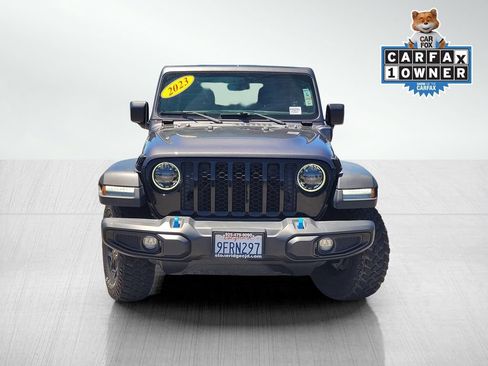 Used 2023 Jeep Wrangler Unlimited AWD/4WD image 2