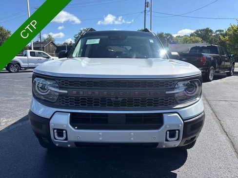 Used 2026 Ford Bronco Sport Badlands w/ Bronze Package AWD/4WD image 3