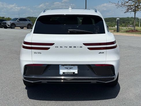 New 2026 Genesis GV70 2.5T Select image 4