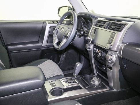 Used 2024 Toyota 4Runner SR5 image 20