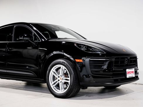 Used 2024 Porsche Macan image 44