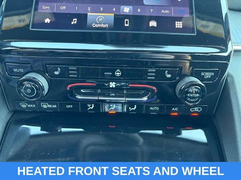 Used 2024 Jeep Grand Cherokee Laredo X w/ Luxury Tech Group I AWD/4WD image 4
