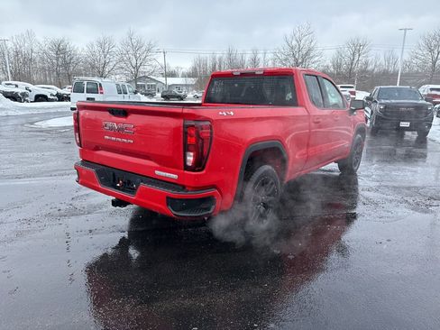 New 2026 GMC Sierra 1500 Elevation image 3