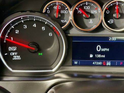 Used 2021 Chevrolet Silverado 1500 RST AWD/4WD image 13