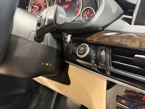 Used 2016 BMW X5 xDrive50i AWD/4WD image 19