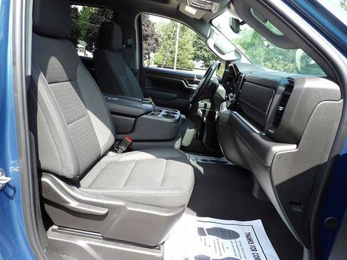 Certified 2024 Chevrolet Silverado 1500 LT AWD/4WD image 37