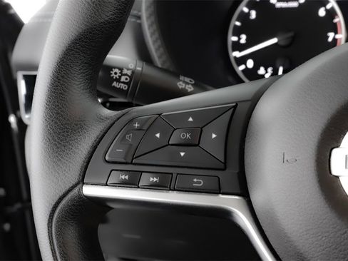 Used 2023 Nissan Sentra SV image 23