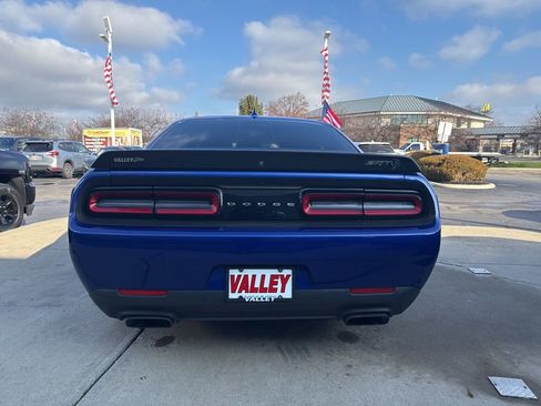 Used 2018 Dodge Challenger SRT Hellcat image 8