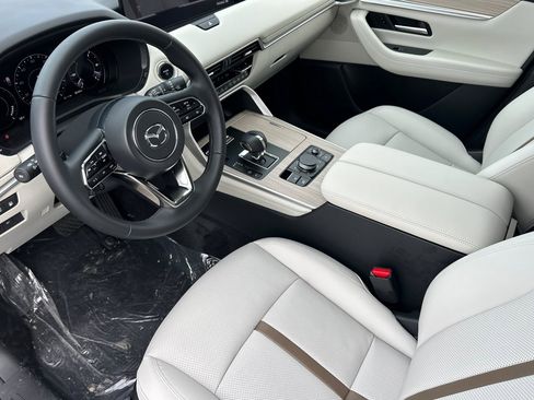 New 2026 MAZDA CX-90 Plug-In Hybrid w/ Premium Plus image 10