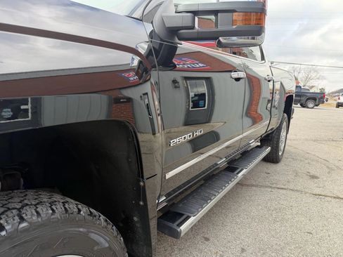 Used 2015 Chevrolet Silverado 2500 LTZ w/ Duramax Plus Package image 9