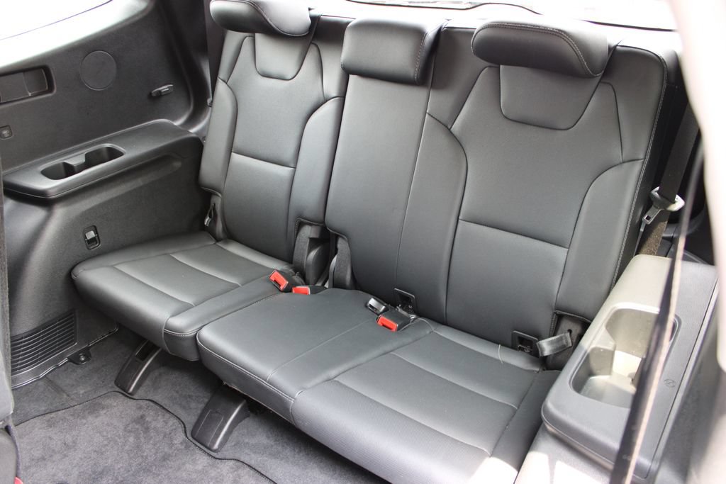 Used 2024 Kia Telluride EX w/ EX Captain's Chair Package AWD/4WD image 48