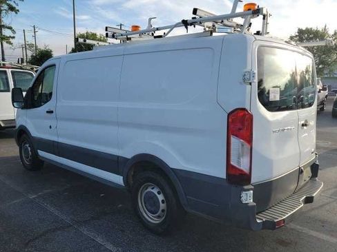 Used 2018 Ford Transit 150 130 Low Roof RWD image 3