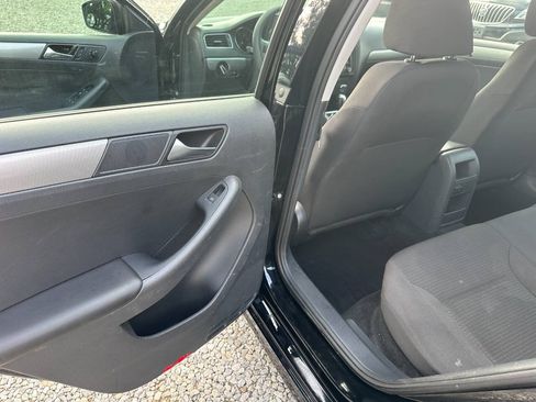 Used 2015 Volkswagen Jetta SE FWD image 11