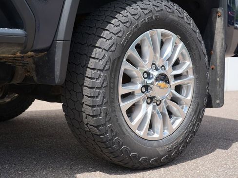 Used 2023 Chevrolet Silverado 3500 High Country w/ Z71 Off-Road Package AWD/4WD image 37