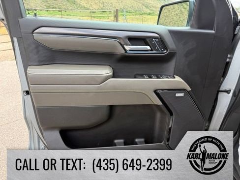 Used 2023 Chevrolet Silverado 1500 ZR2 w/ Technology Package AWD/4WD image 13