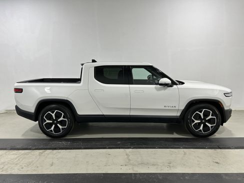 Used 2023 Rivian R1T Adventure AWD/4WD image 6