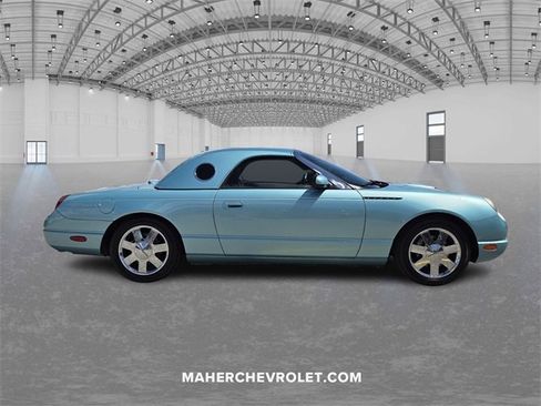 Used 2002 Ford Thunderbird image 8