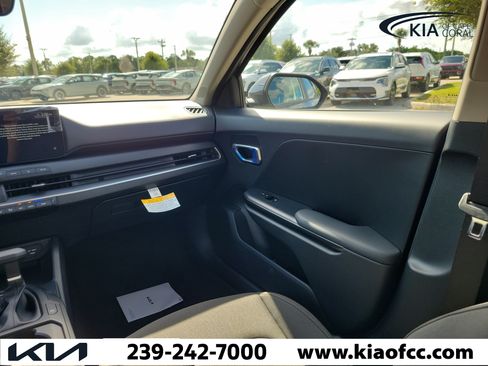 New 2026 Kia K4 FWD image 16