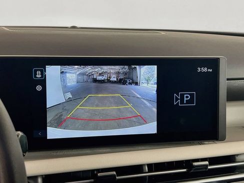 Used 2026 Hyundai Tucson SEL FWD image 13