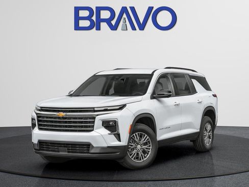 New 2026 Chevrolet Traverse LT w/ LPO, Floor Liner Package FWD image 1