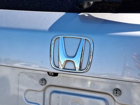 Used 2018 Honda HR-V EX image 30