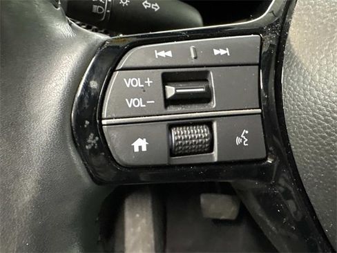 Used 2023 Honda CR-V EX-L image 14