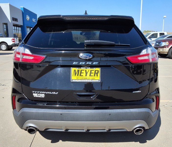 Used 2023 Ford Edge Titanium AWD/4WD image 7
