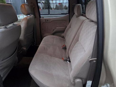 Used 2001 Toyota Tacoma 4x4 Double Cab image 10