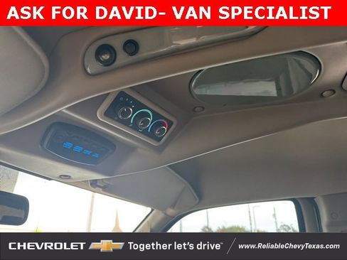 Used 2018 Chevrolet Express 2500 Work Van w/ Enhanced Convenience Package image 27