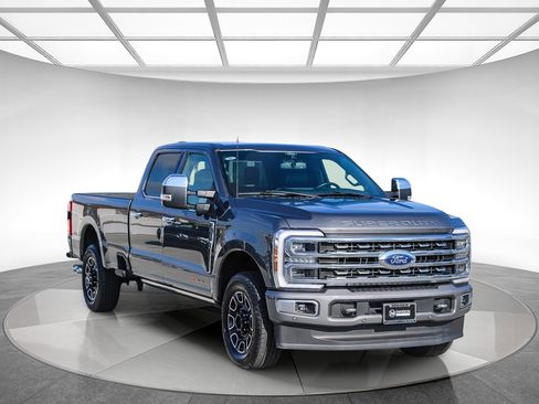 Used 2024 Ford F350 Platinum image 5