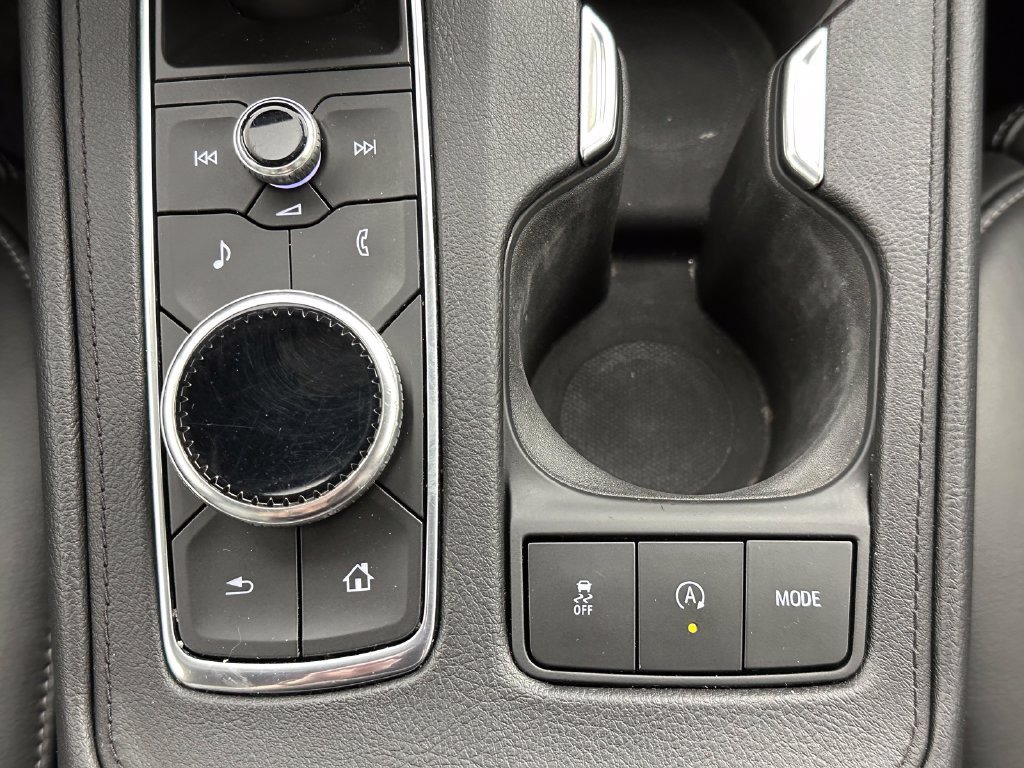 Used 2019 Cadillac XT4 Premium Luxury AWD/4WD image 26