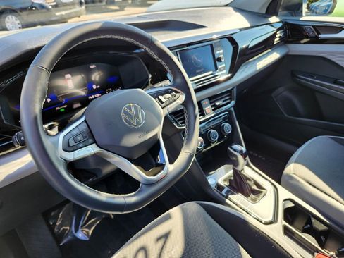 Certified 2024 Volkswagen Taos S FWD image 8
