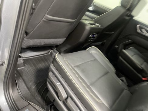 Used 2021 Chevrolet Tahoe Premier image 17