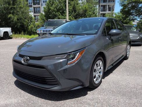 Certified 2023 Toyota Corolla LE FWD image 2