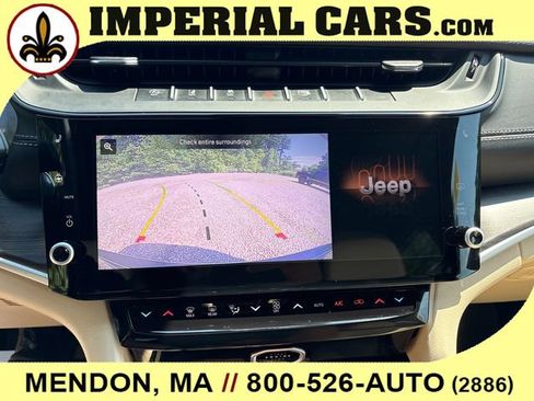 New 2026 Jeep Grand Cherokee Limited w/ Limited Altitude Package AWD/4WD image 28