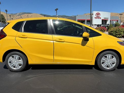 Used 2019 Honda Fit LX image 2