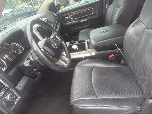 Used 2015 RAM 1500 Laramie w/ Convenience Group AWD/4WD image 3