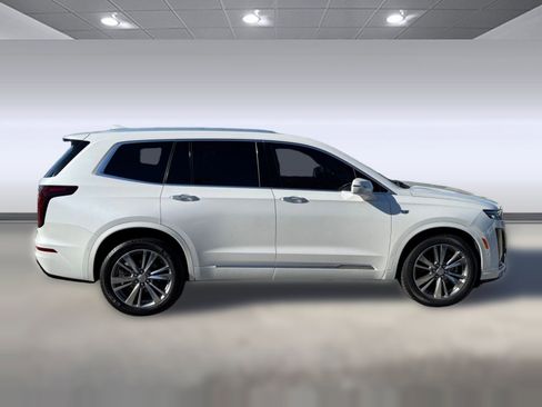 Used 2020 Cadillac XT6 Premium Luxury w/ Platinum Package image 8