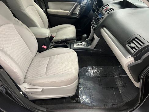 Used 2015 Subaru Forester 2.5i Premium image 14
