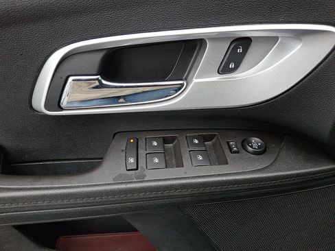 Used 2016 Chevrolet Equinox LS image 12