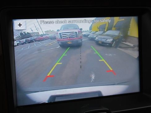 Used 2016 Ford Expedition EL Platinum image 10