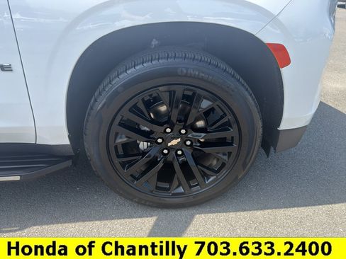 Used 2023 Chevrolet Tahoe Premier AWD/4WD image 34