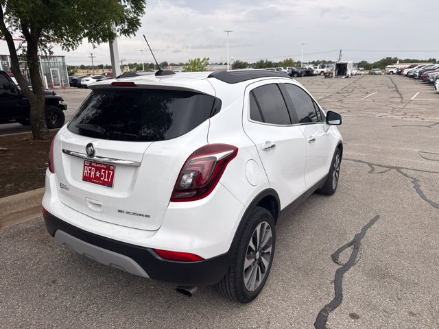 Used 2019 Buick Encore Essence FWD image 3