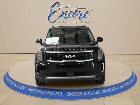 Used 2022 Kia Telluride EX w/ EX Premium Package FWD image 5
